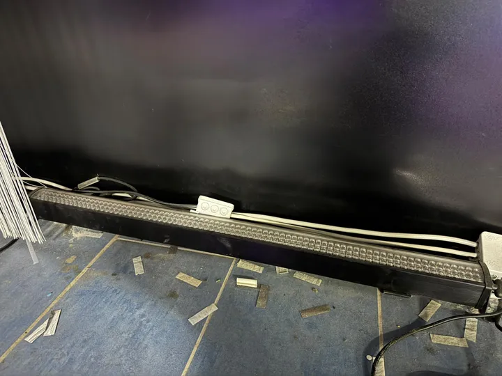 Posten Showtec LED Light Bar 8 RGB (ca. 20 Stück) Modell: Xtended Version - 8 sections